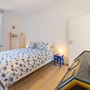  Apartment Lyves Two
